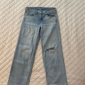 Old Navy Mid-Rise Wide Leg Jeans in Light Blue